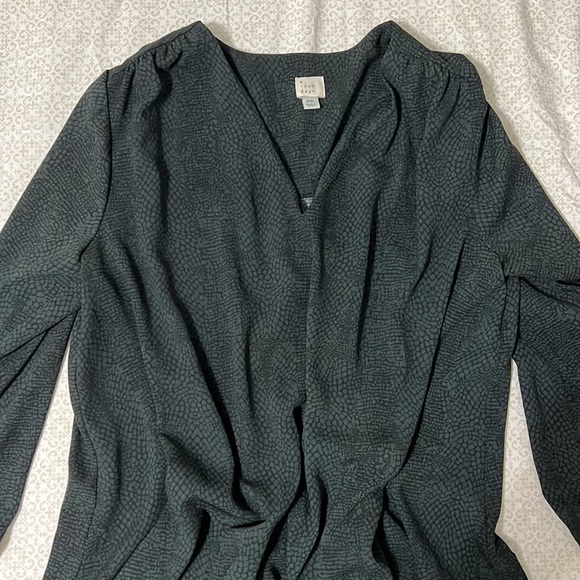 Dress - Picture 2 of 4